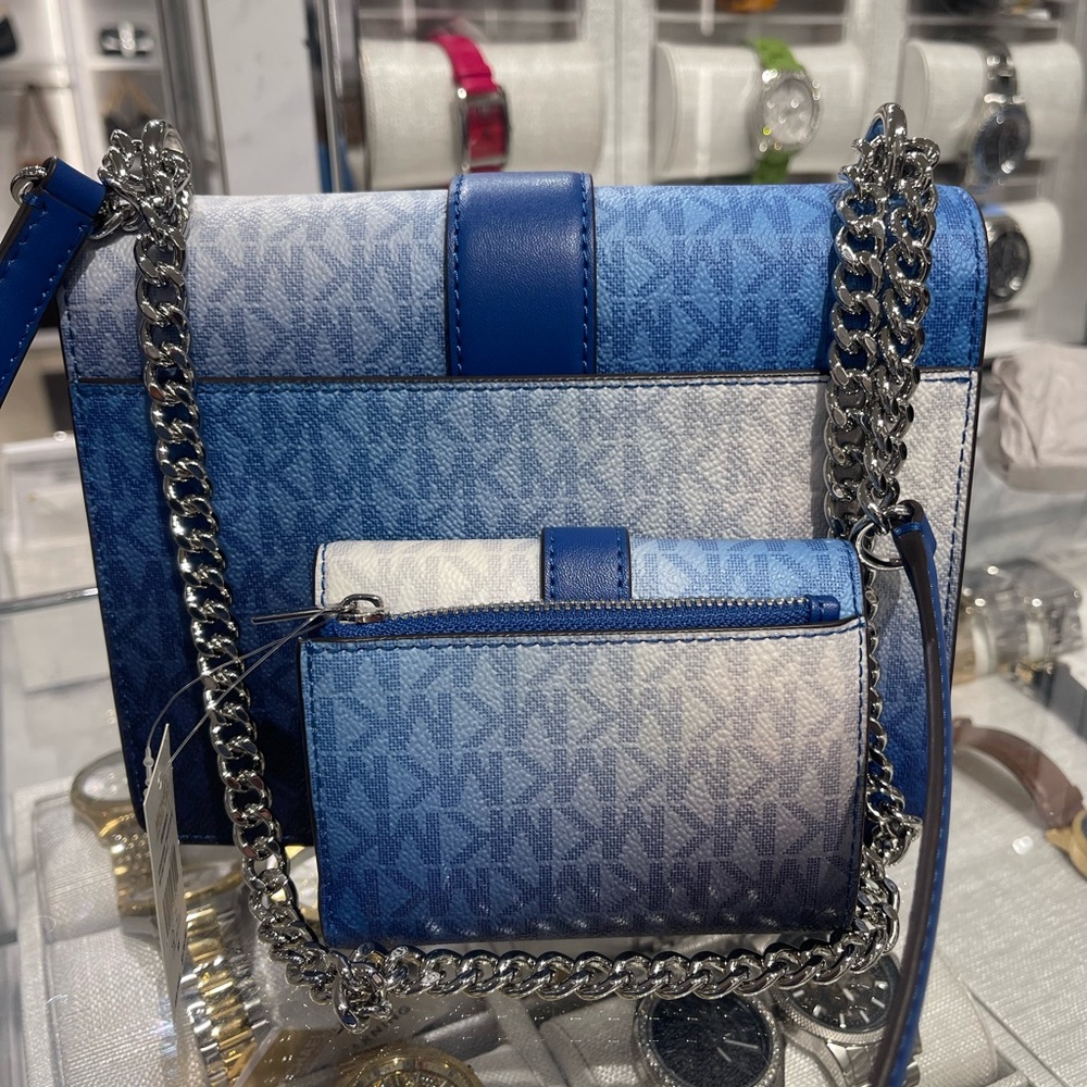 Michael Kors Greenwich Sm Color-Block Logo Flap Crossbody & Md Tri-Fold Wallet - Picture 8 of 16